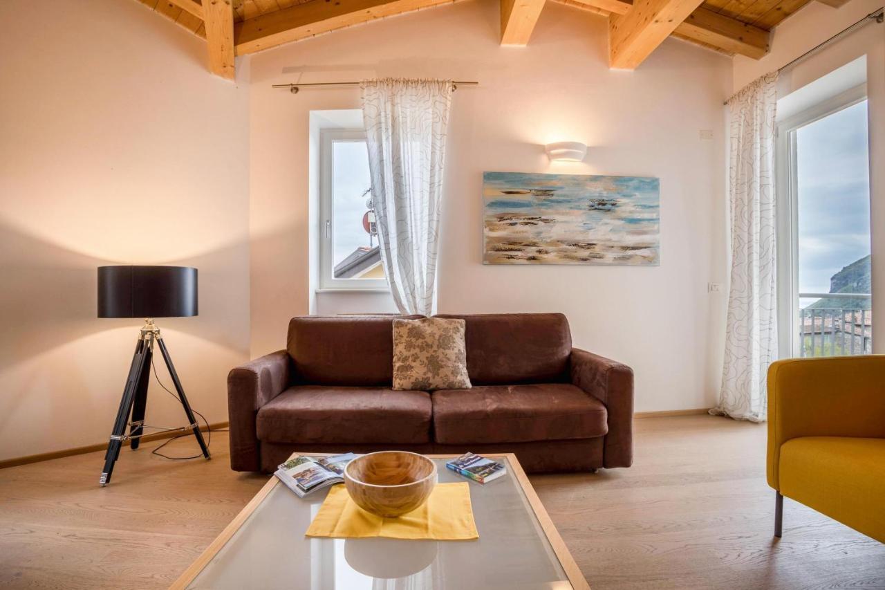 Residence La Villa Cuore Tignale Esterno foto